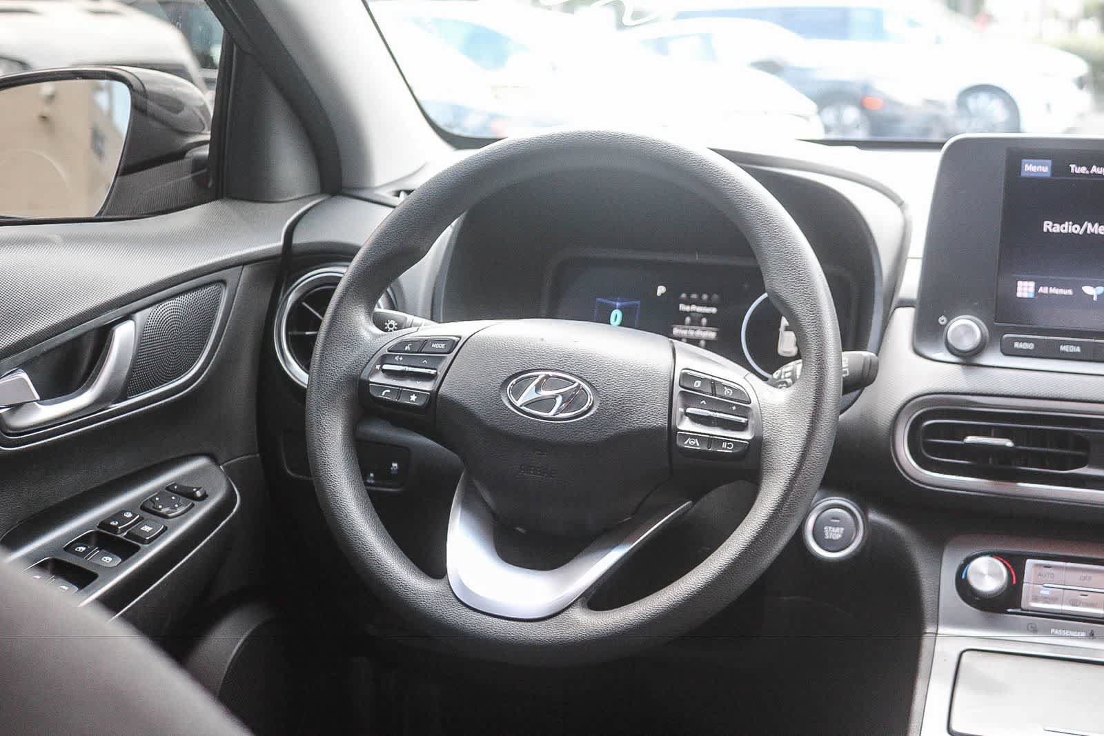 Certified 2023 Hyundai Kona SE FWD image 19