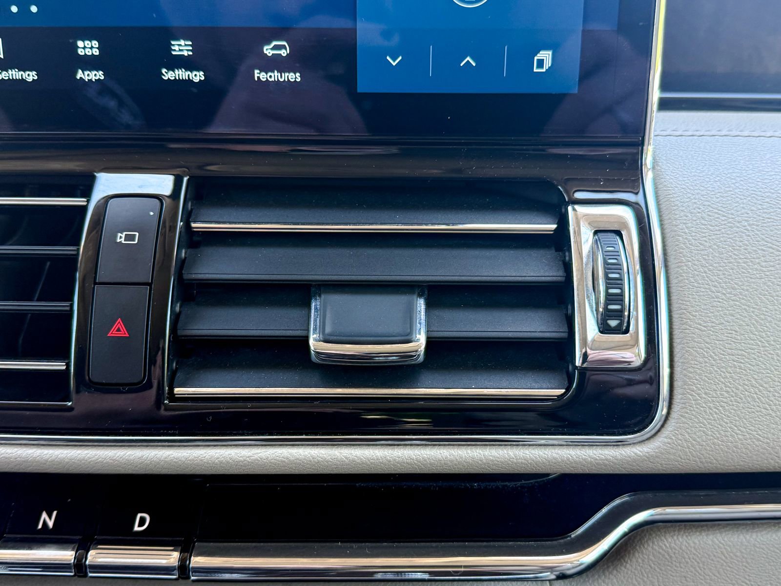 Used 2022 Lincoln Navigator Reserve AWD/4WD image 35