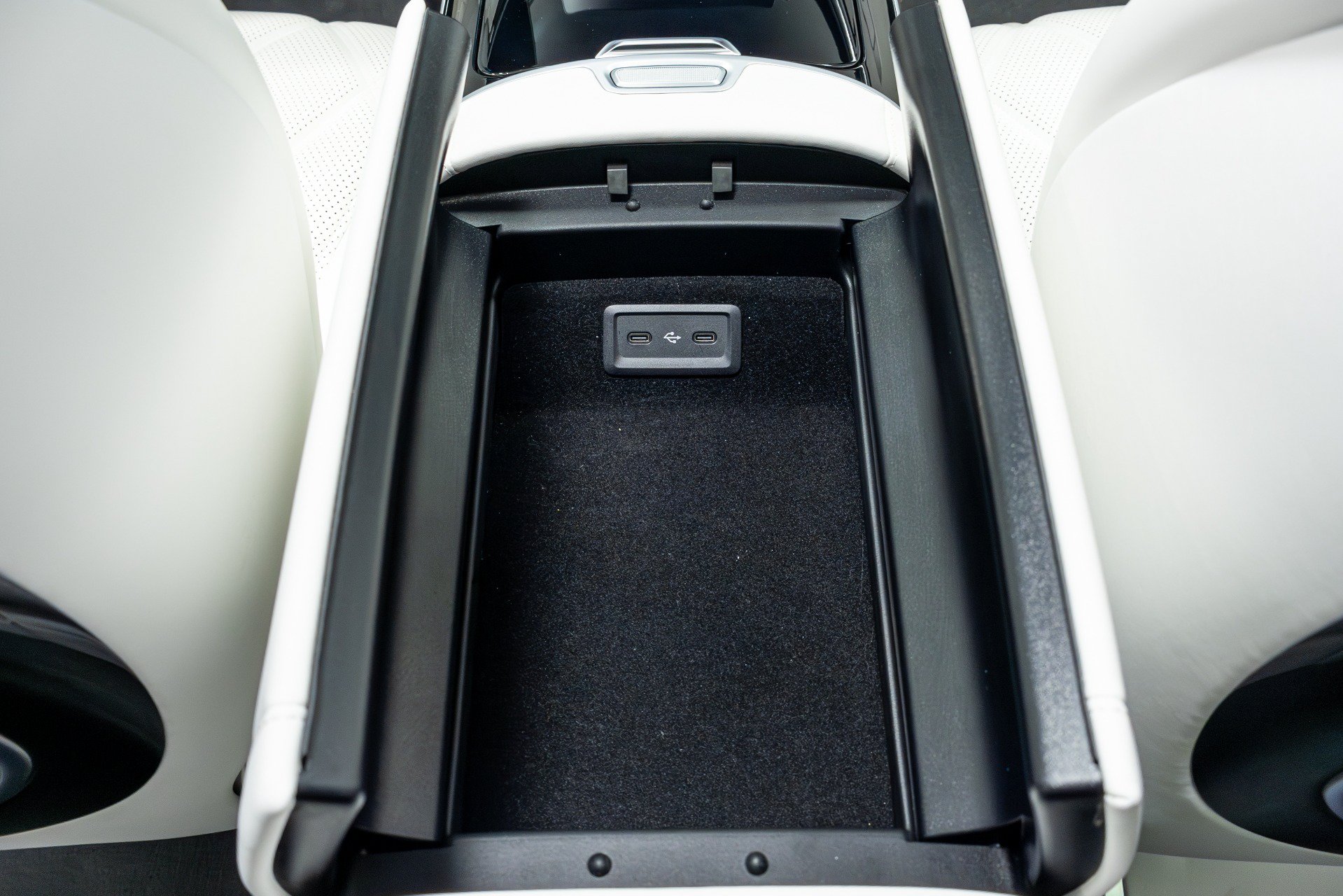 Used 2023 Mercedes-Benz Maybach S 680 4MATIC image 43