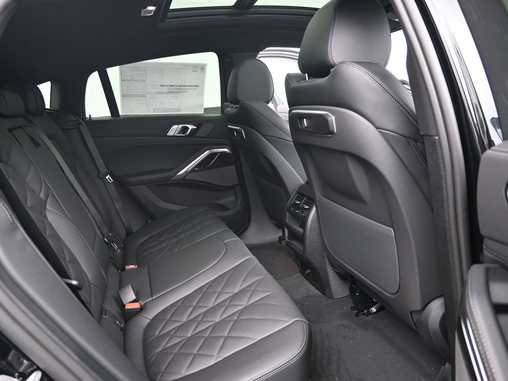New 2026 BMW X6 xDrive40i w/ Premium Package image 28