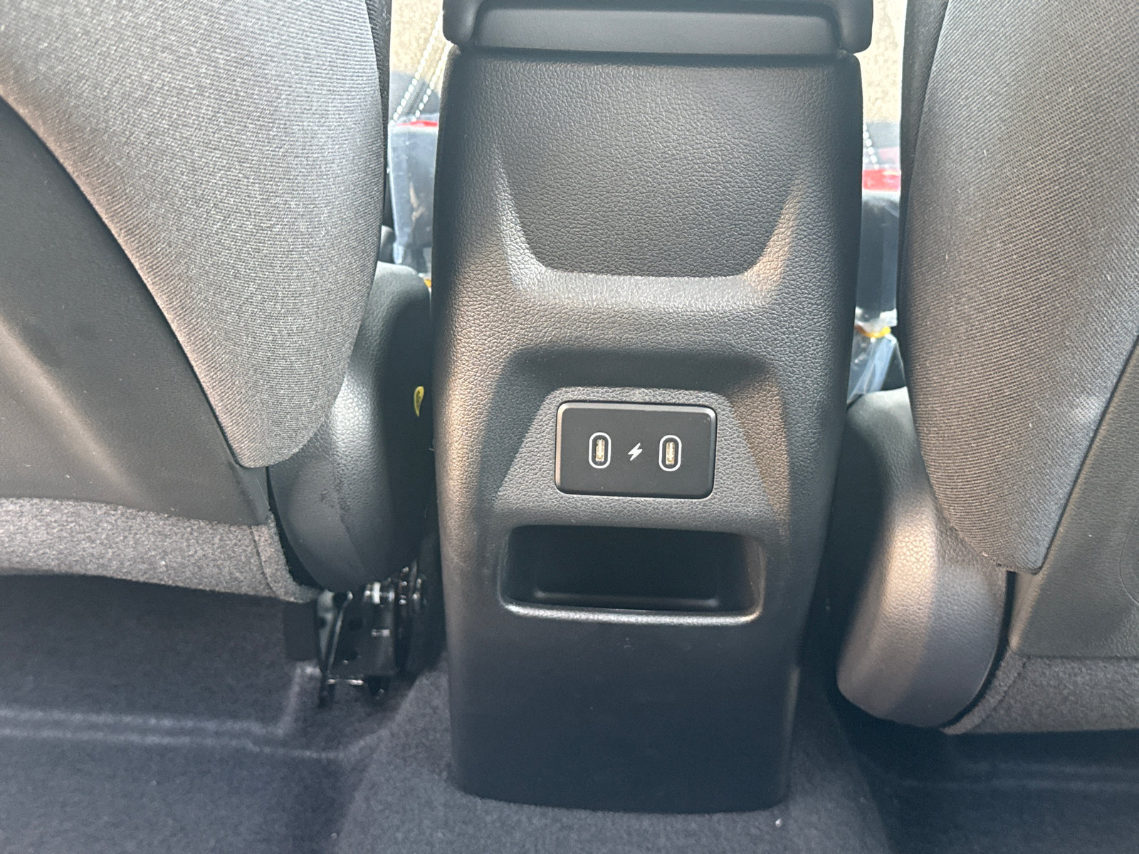 New 2026 Hyundai Venue SEL FWD image 25