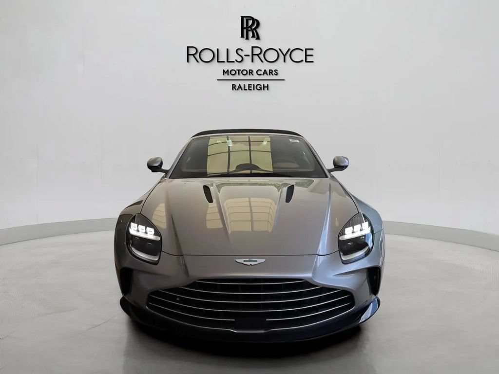 Used 2026 Aston Martin V8 Vantage Convertible RWD video 3