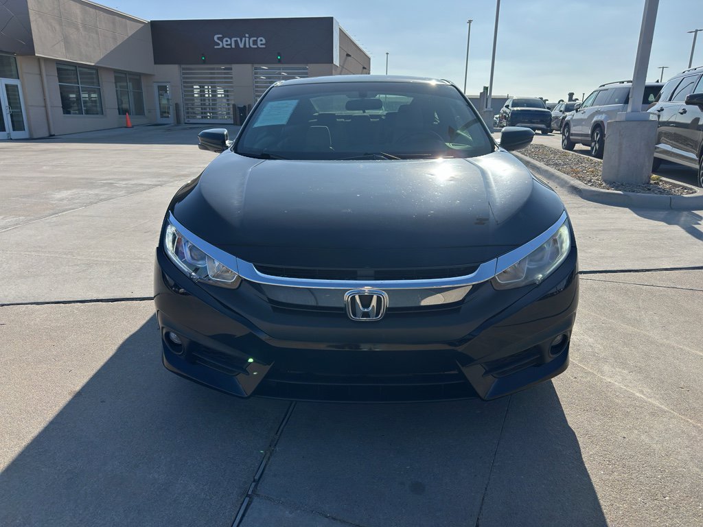 Used 2018 Honda Civic EX-T image 9