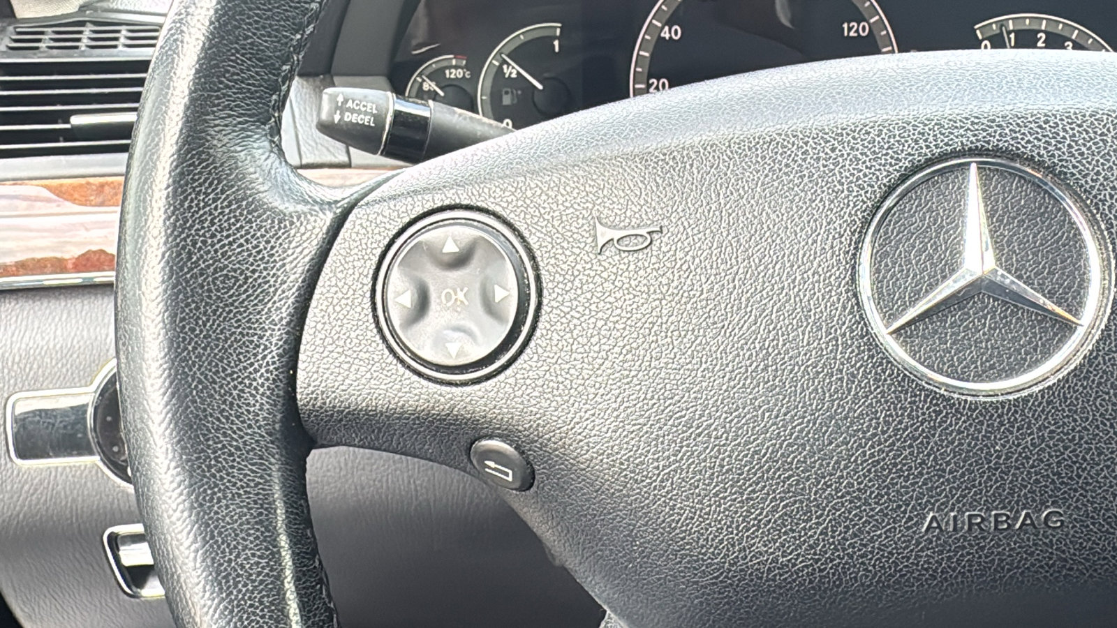 Used 2007 Mercedes-Benz S 550 image 22