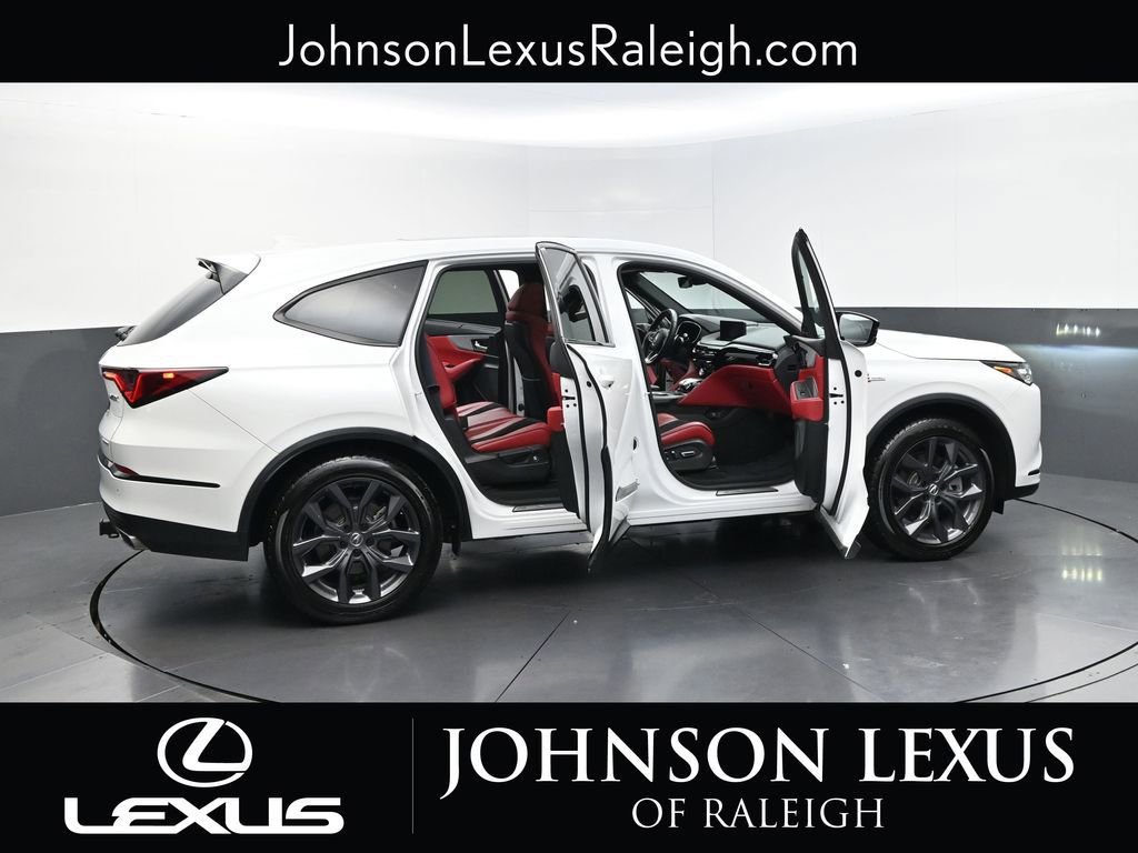 Used 2022 Acura MDX A-Spec AWD/4WD image 32