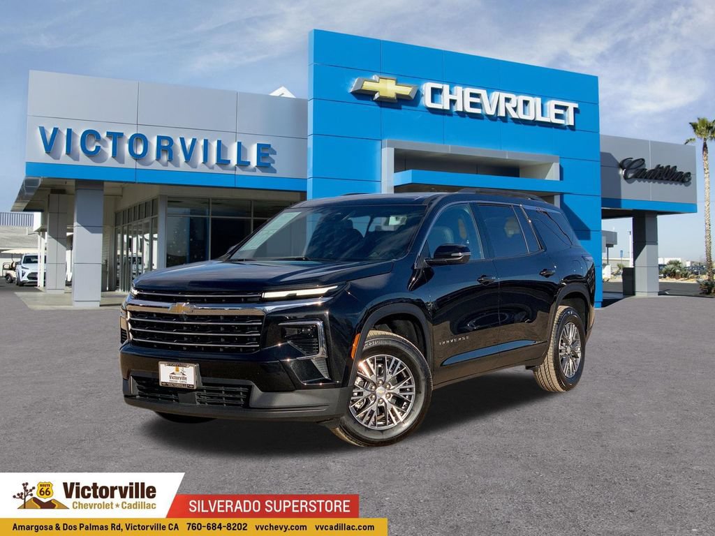 Certified 2026 Chevrolet Traverse LT FWD image 1