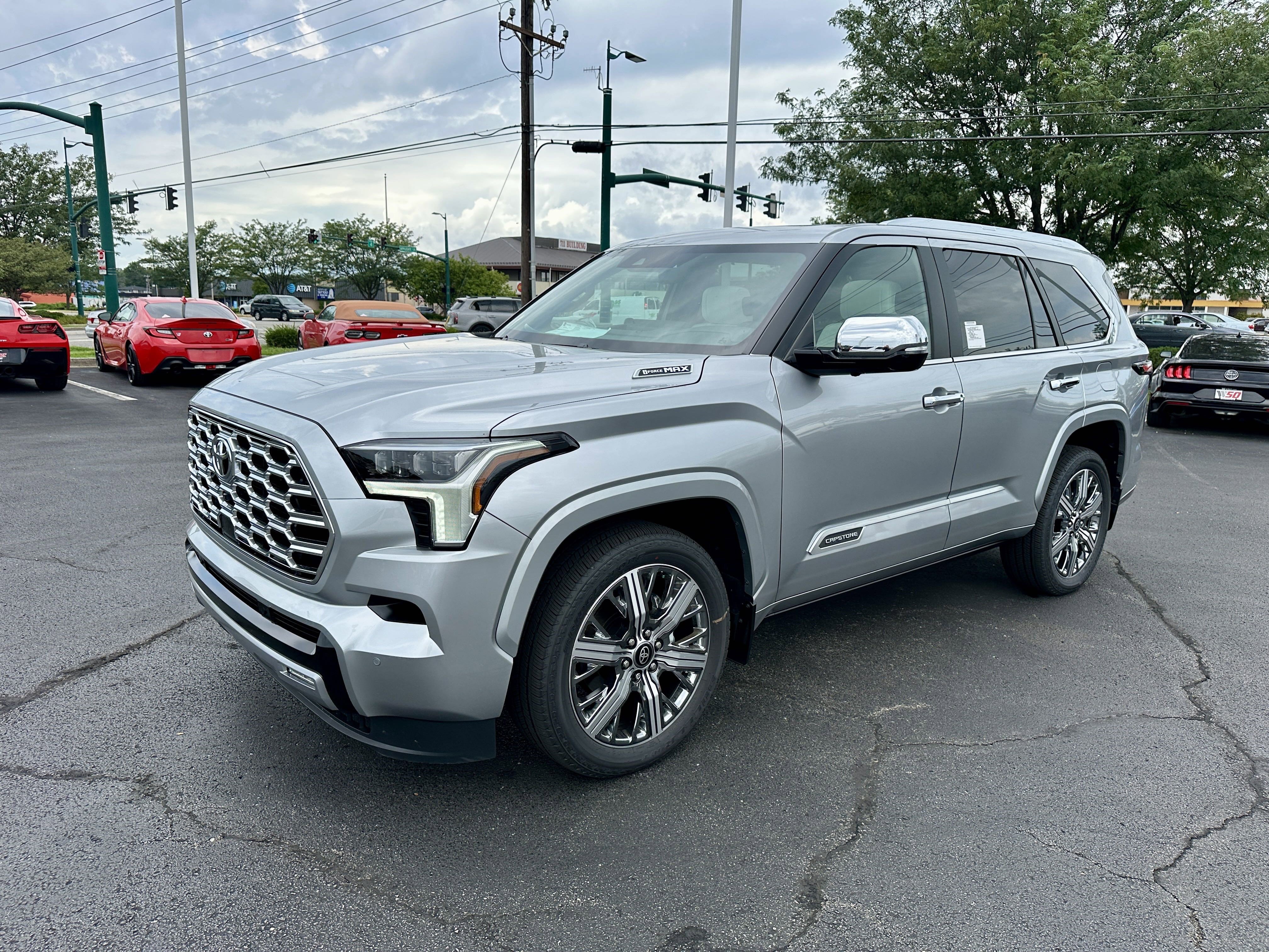 Used 2025 Toyota Sequoia Capstone image 15