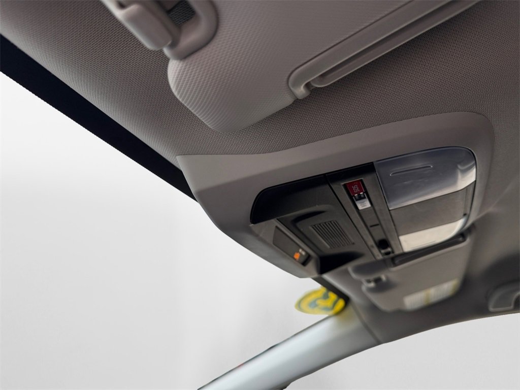 Used 2023 Subaru Crosstrek 2.0i Premium image 27