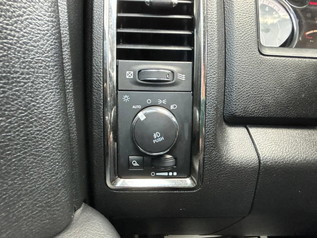 Used 2018 RAM 1500 Sport w/ Sport Premium Group AWD/4WD image 18