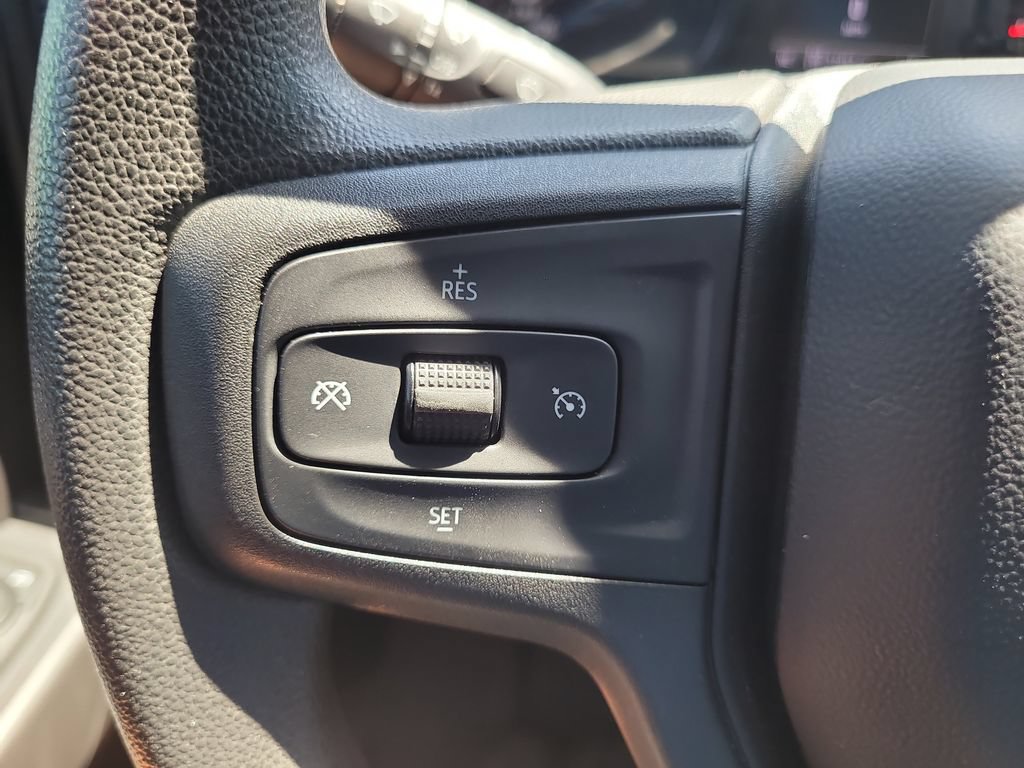 Used 2022 Chevrolet Silverado 1500 Custom AWD/4WD image 24