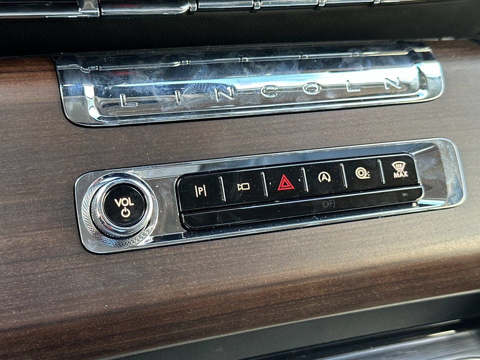 New 2026 Lincoln Aviator Reserve AWD/4WD image 21