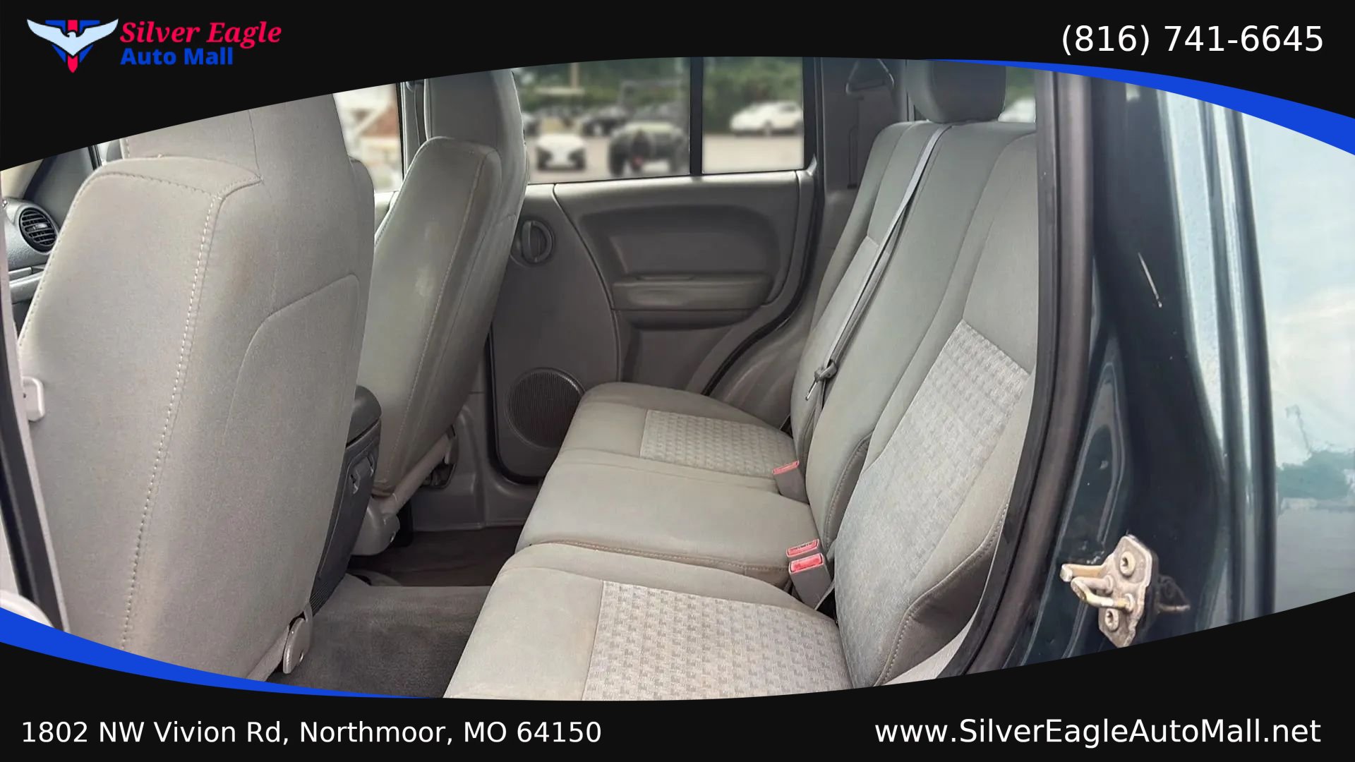 Used 2005 Jeep Liberty Sport AWD/4WD image 10