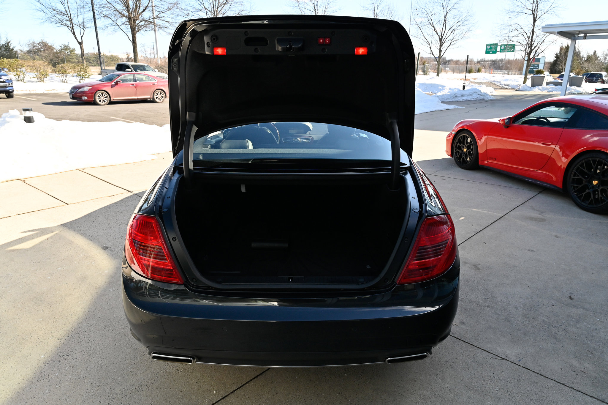 Used 2013 Mercedes-Benz CL 550 4MATIC image 36