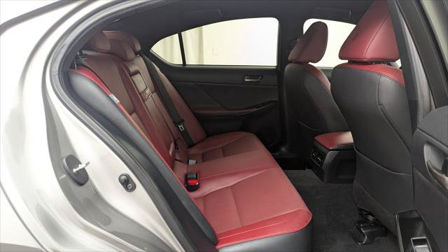 Used 2022 Lexus IS 300 RWD image 18