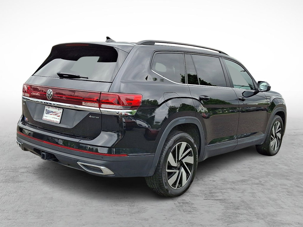 Used 2025 Volkswagen Atlas SE AWD/4WD image 5