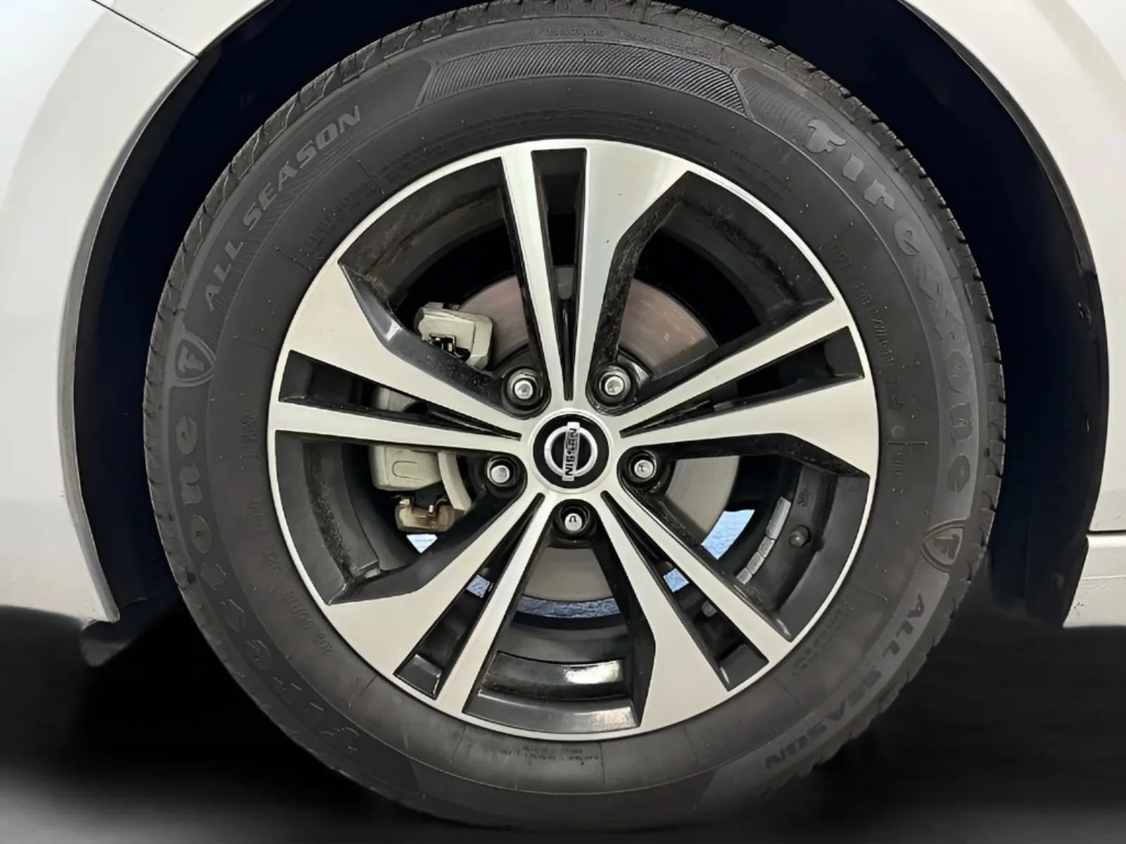 Used 2022 Nissan Sentra SV FWD image 24