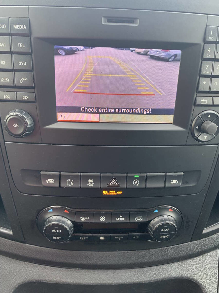 Used 2017 Mercedes-Benz Metris Passenger image 19