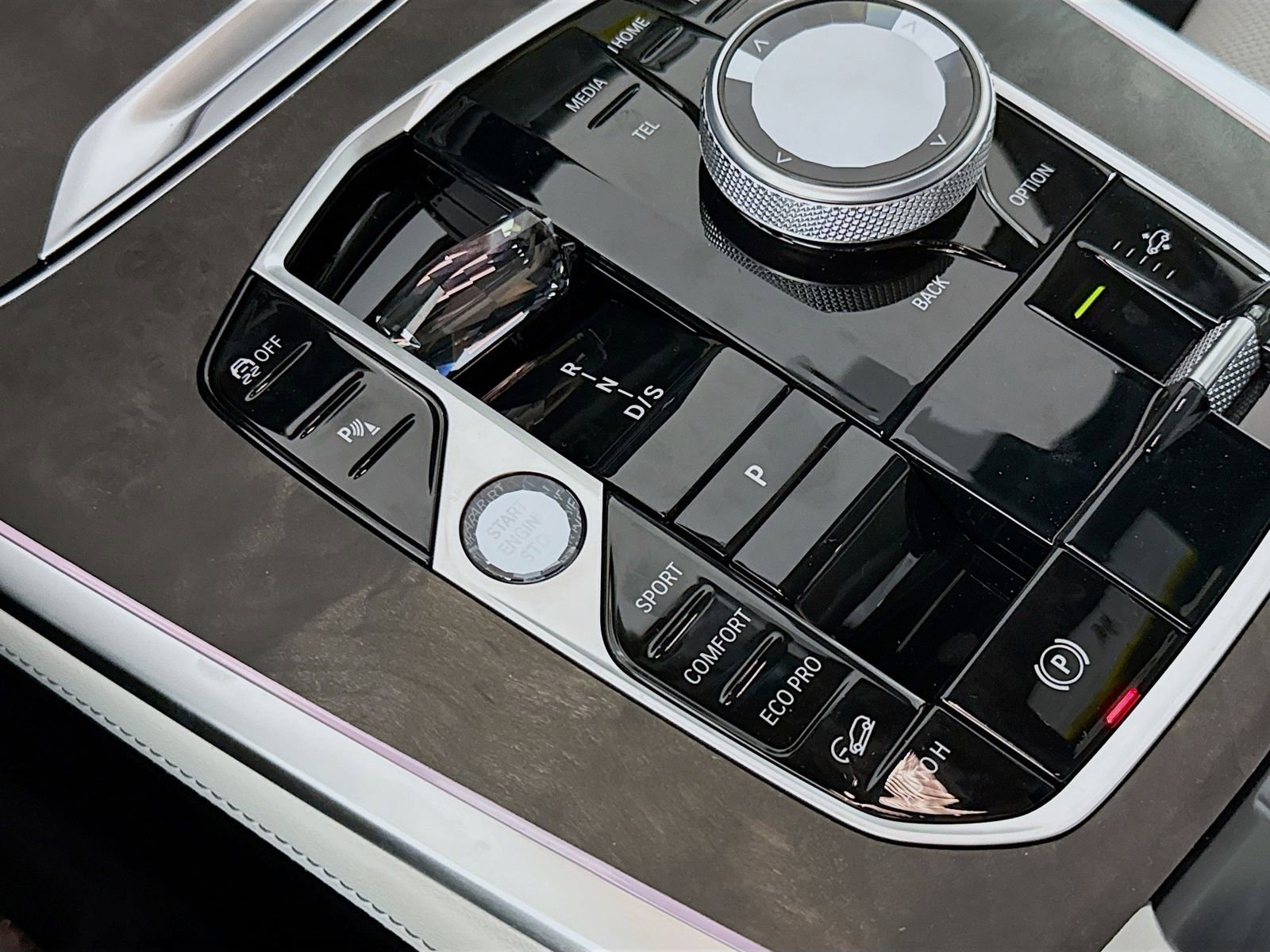 New 2026 BMW X7 xDrive40i image 17