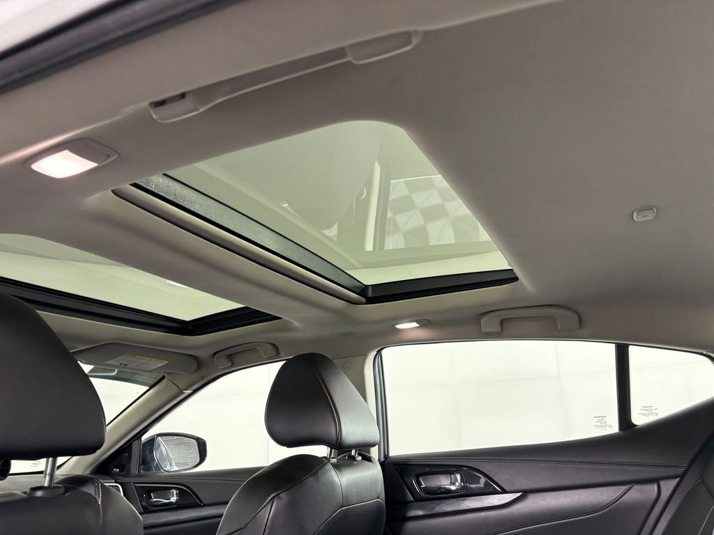 Used 2020 Nissan Maxima Platinum w/ Sport Mat Group FWD image 30