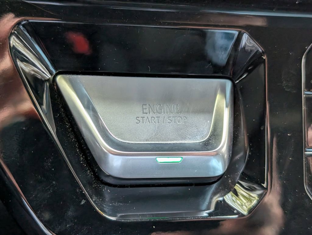 Used 2024 GMC Sierra 2500 Denali w/ Denali Reserve Package AWD/4WD image 37