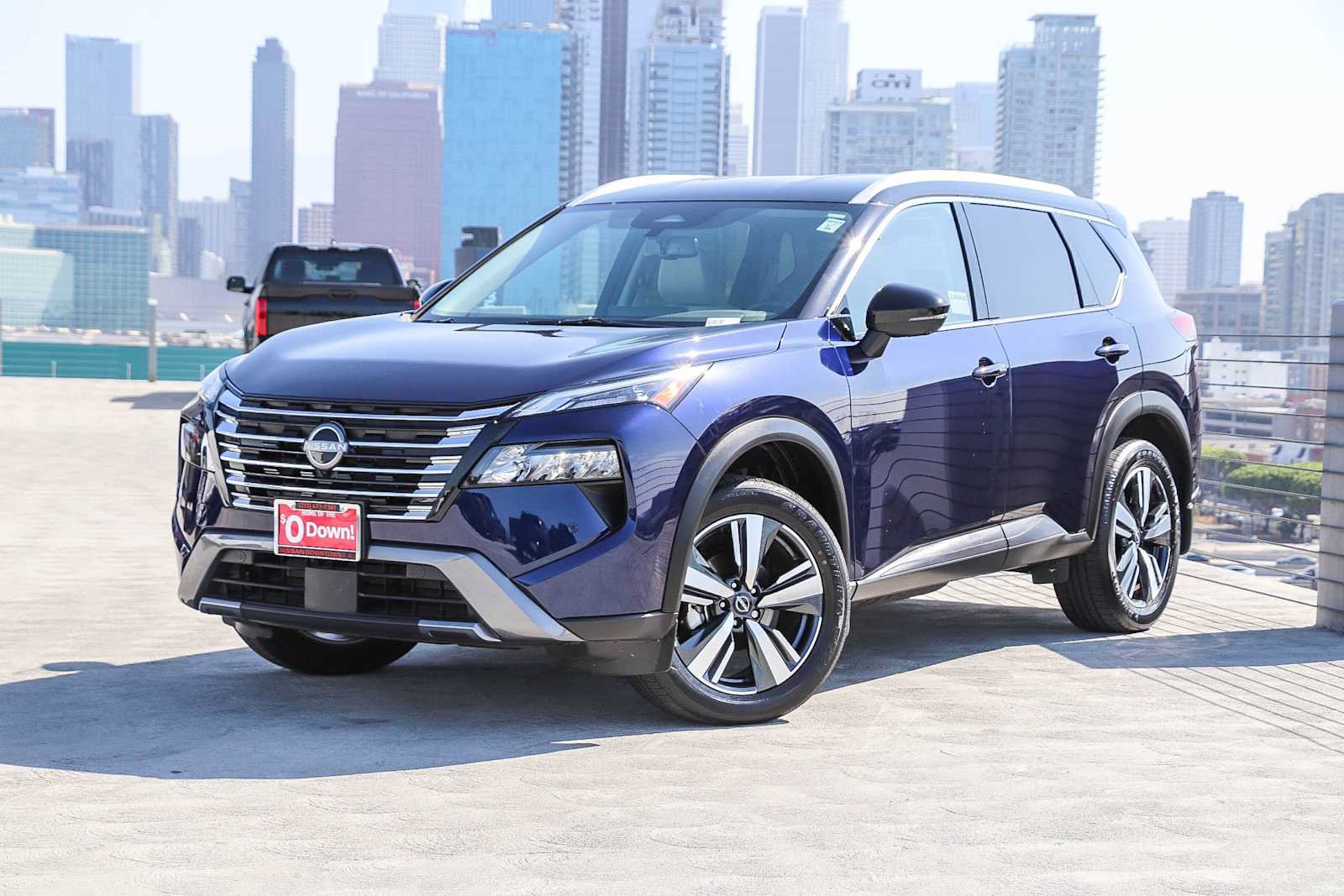 Used 2025 Nissan Rogue SL AWD/4WD image 1