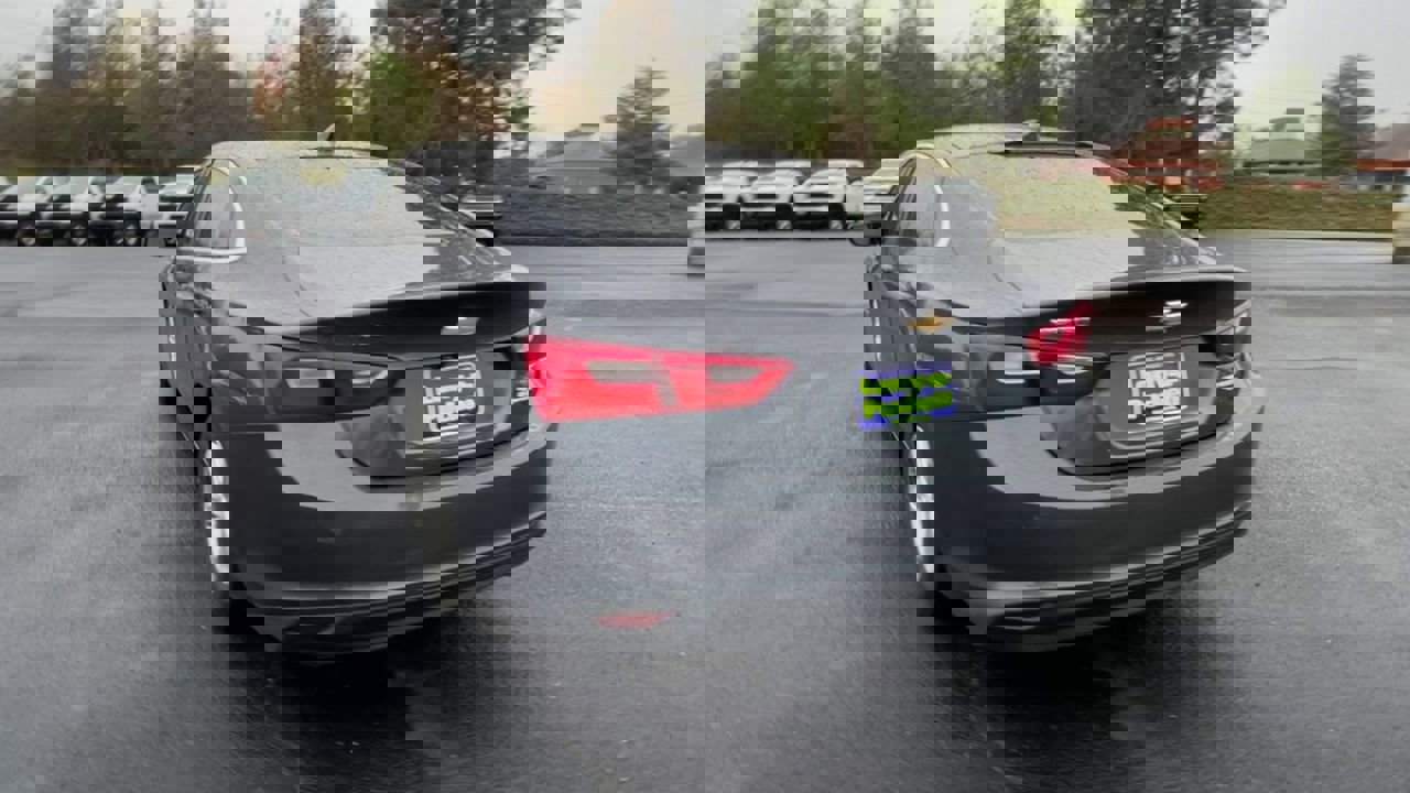 Used 2020 Chevrolet Malibu LS w/ Driver Confidence Package II image 7