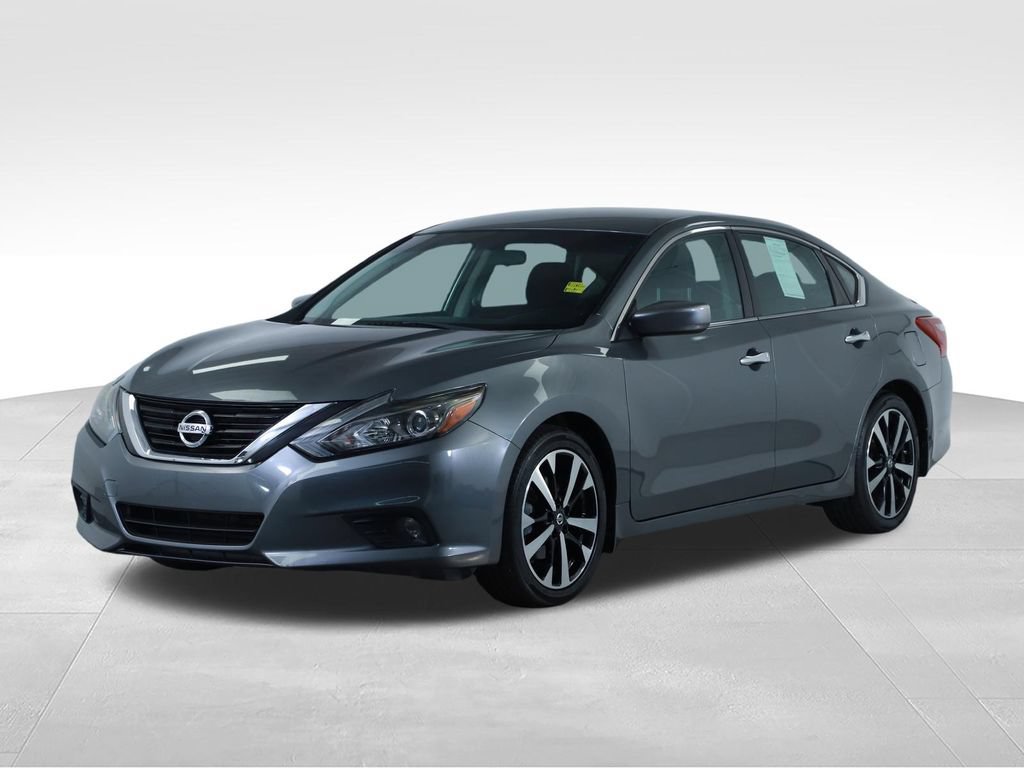 Used 2018 Nissan Altima 2.5 SR FWD image 8