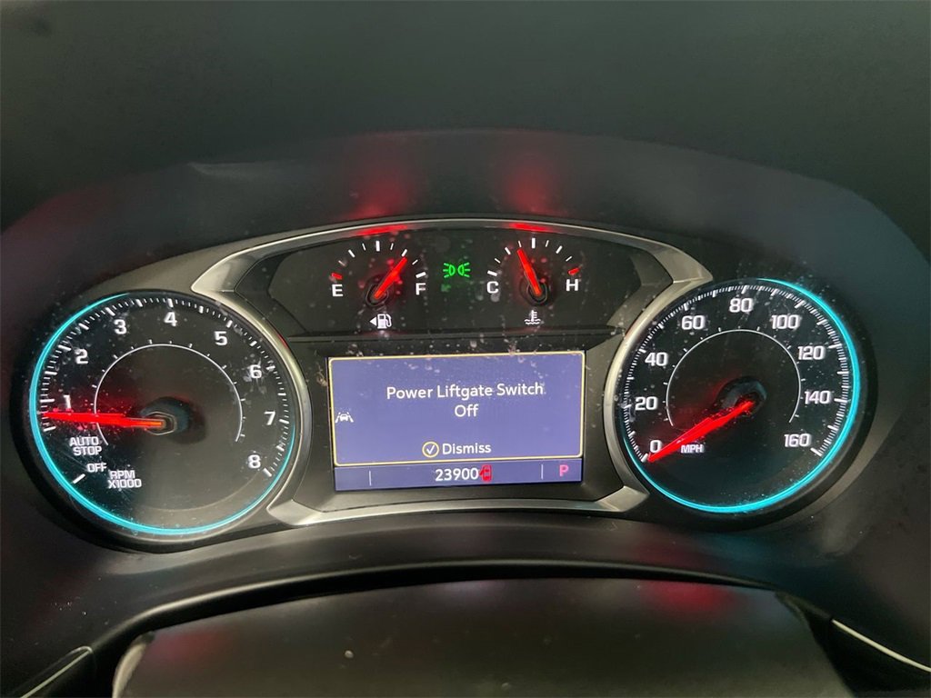 Used 2022 Chevrolet Equinox RS w/ RS Leather Package image 11