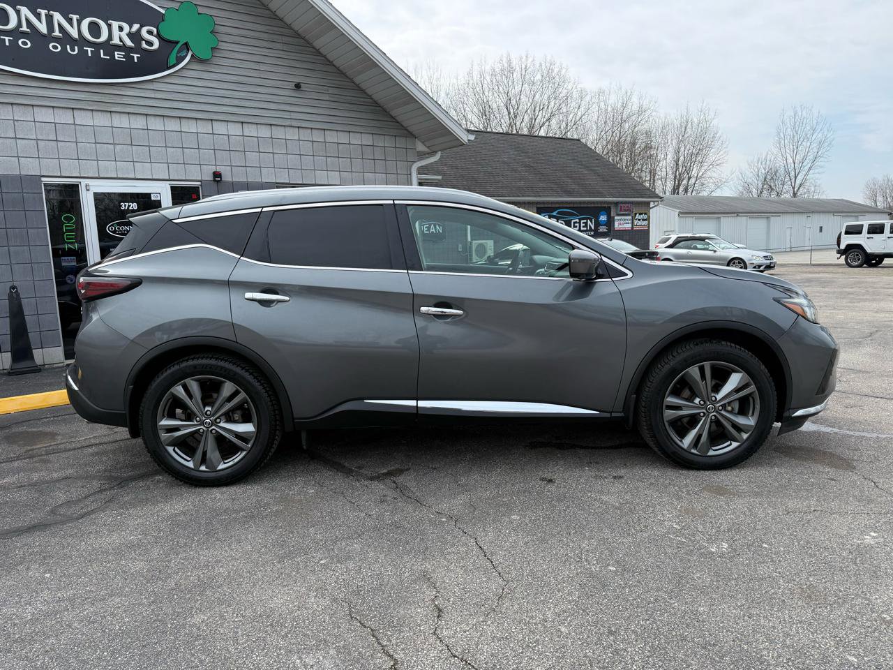 Used 2020 Nissan Murano Platinum image 2