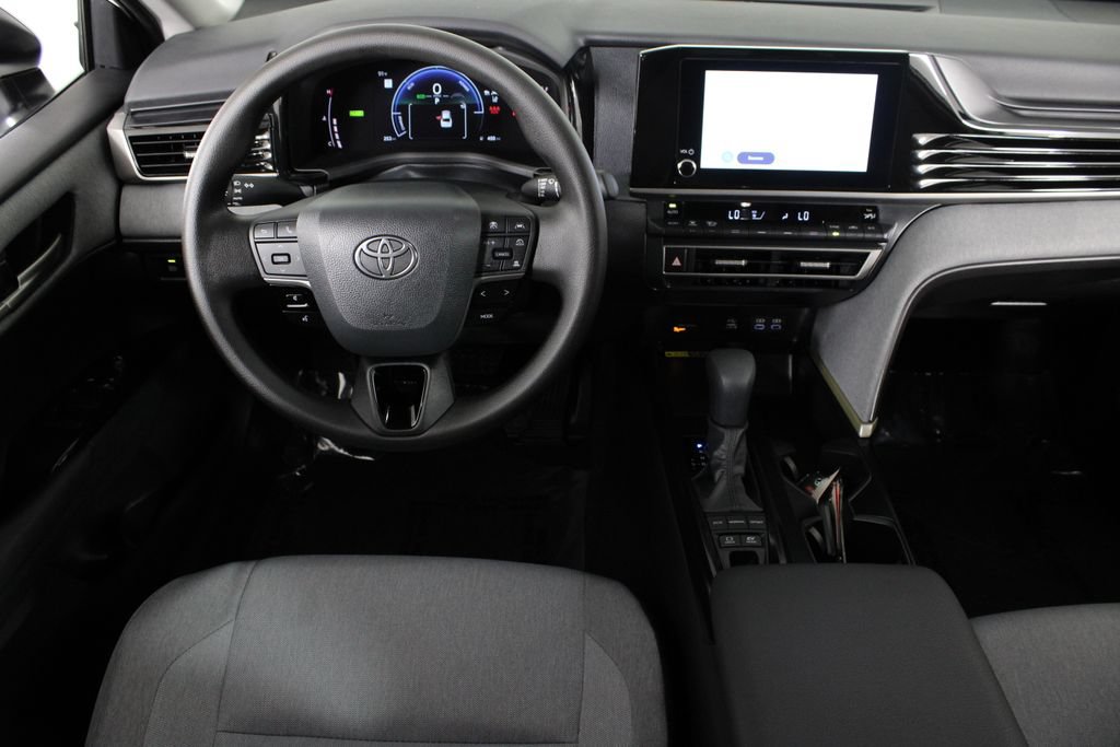 Used 2026 Toyota Camry LE FWD image 6
