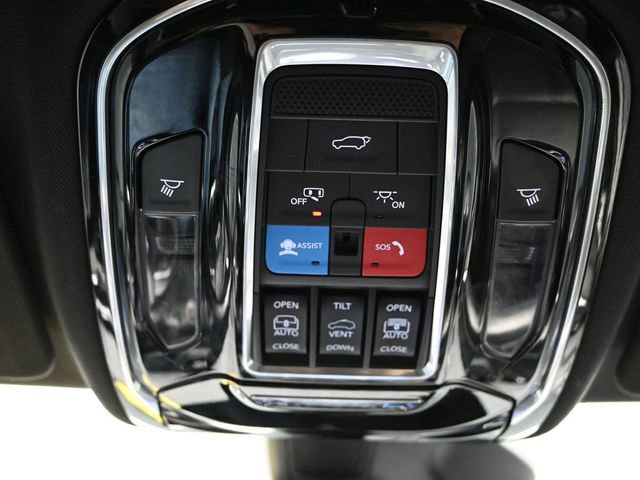 Used 2022 Jeep Grand Cherokee L Overland w/ Luxury Tech Group IV image 49