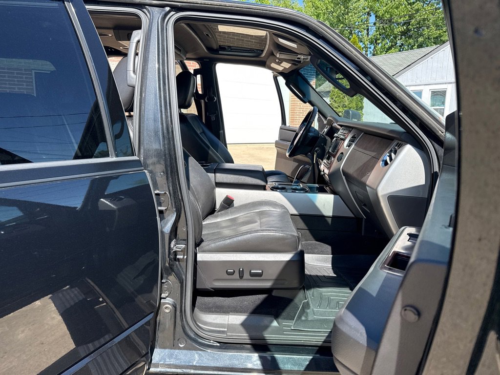 Used 2010 Ford Expedition EL Limited AWD/4WD image 11