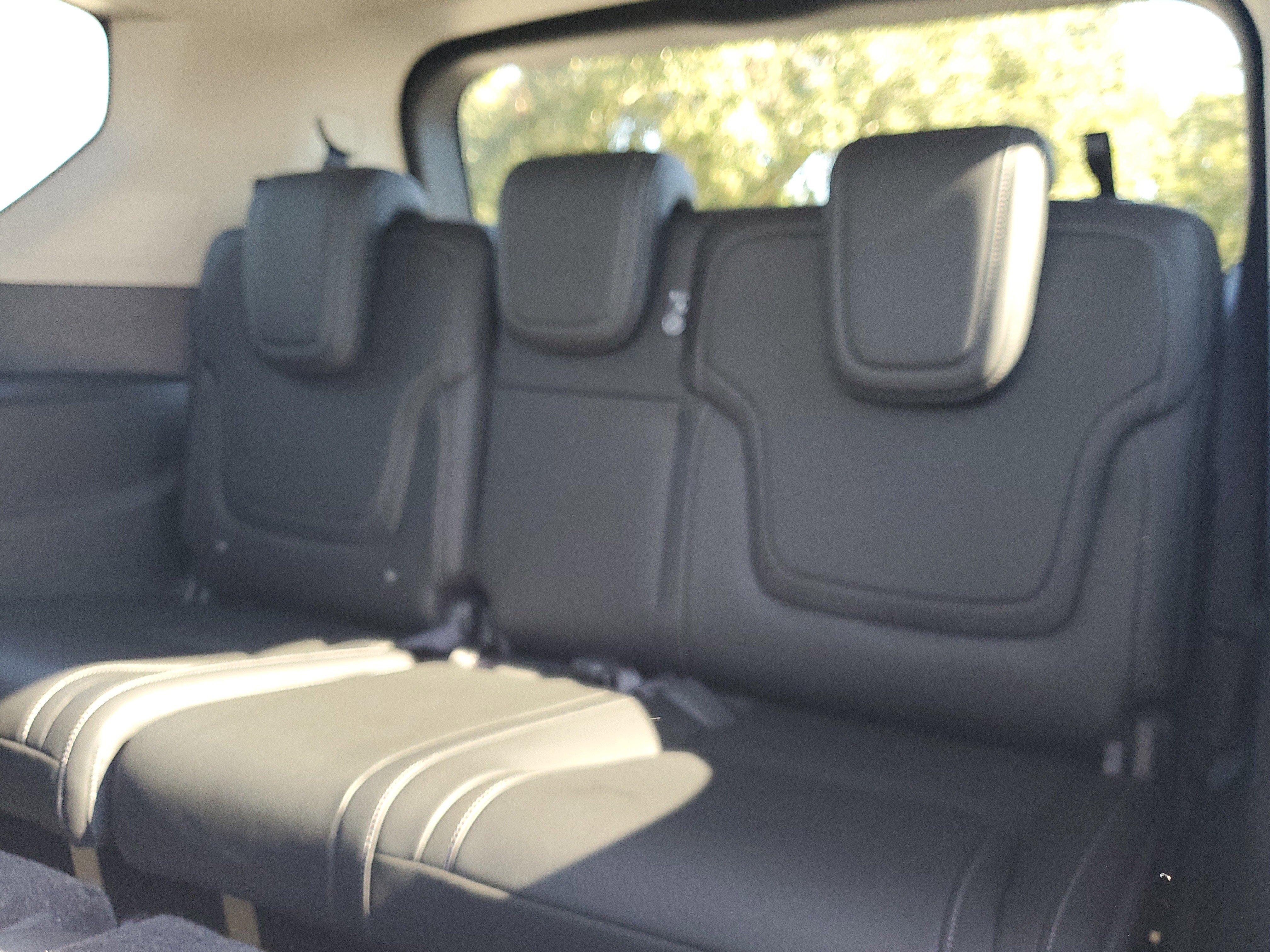 New 2026 Nissan Armada SV image 7