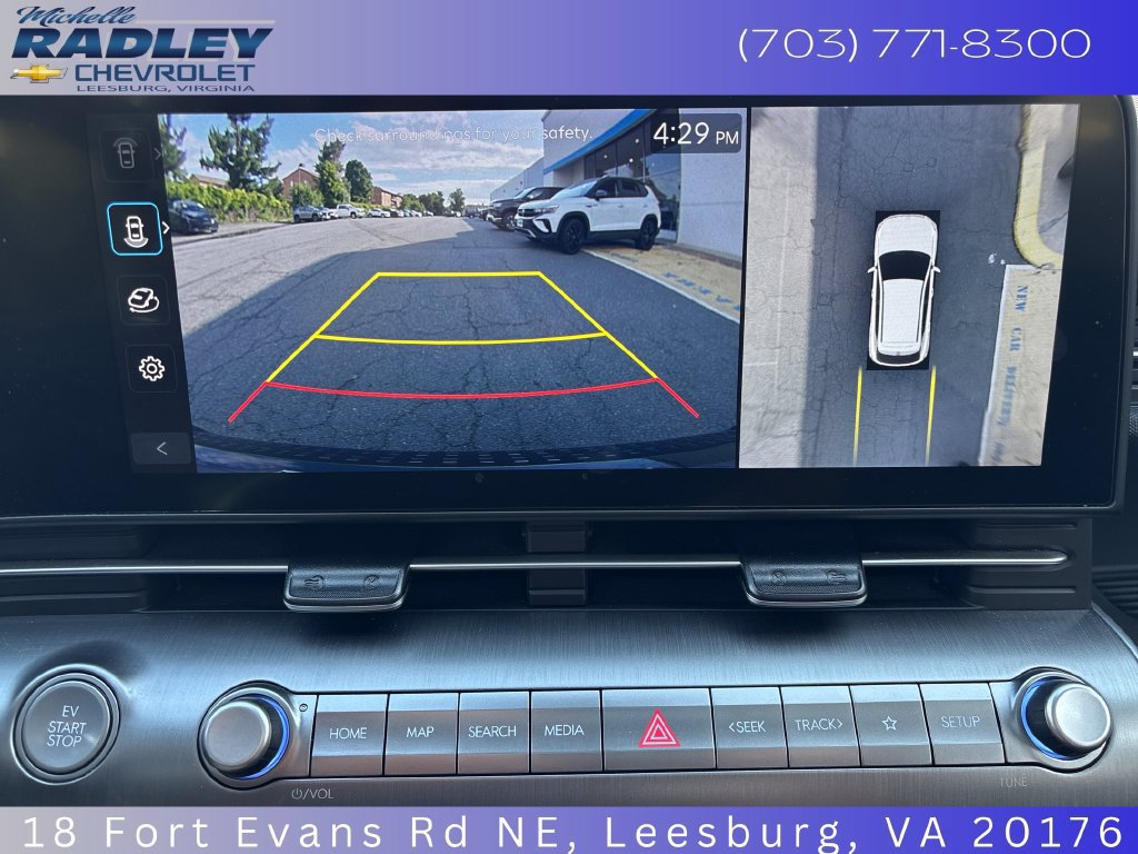 Used 2024 Hyundai Kona Limited FWD image 18