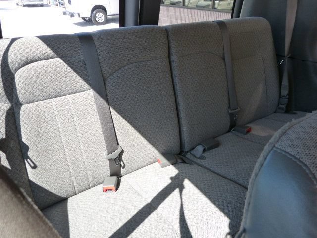 Used 2019 Chevrolet Express 3500 LT w/ LT Preferred Equipment Group RWD image 24