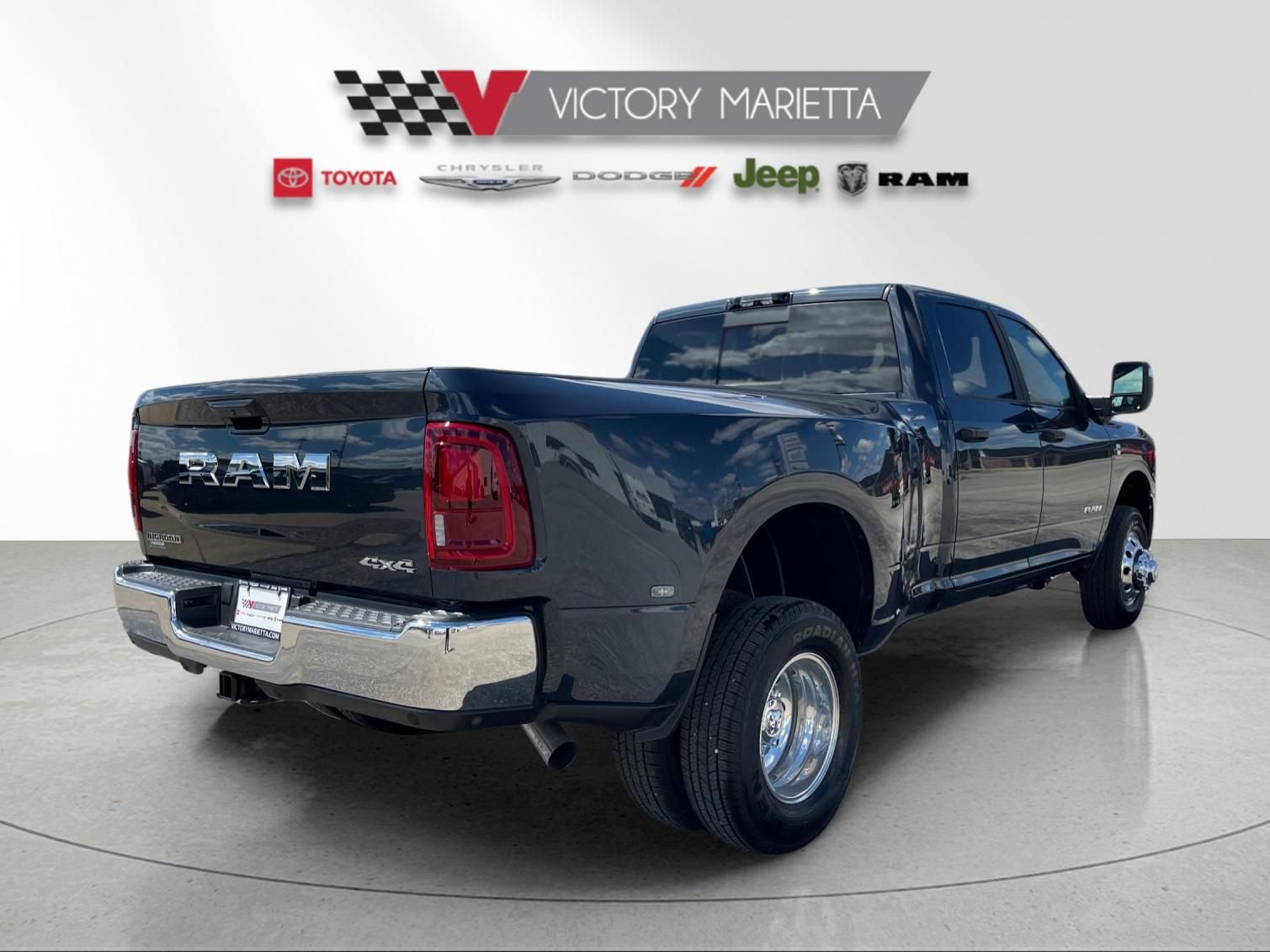 New 2026 RAM 3500 Big Horn AWD/4WD image 5