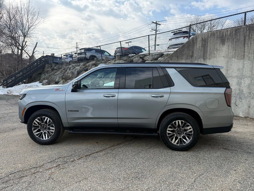 Used 2025 Chevrolet Tahoe Z71 AWD/4WD image 3