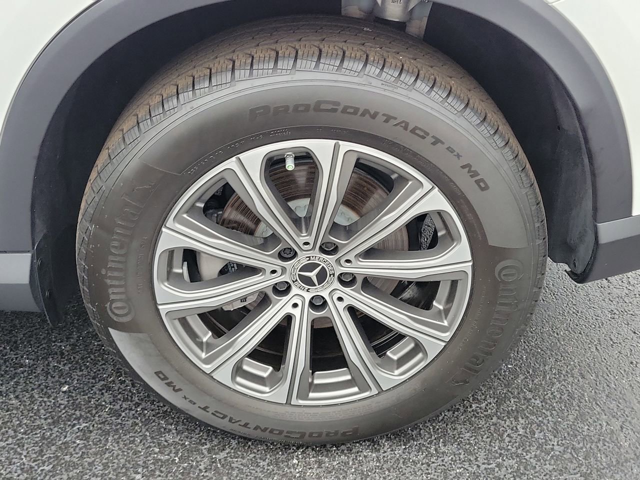 Certified 2024 Mercedes-Benz GLC 300 image 8