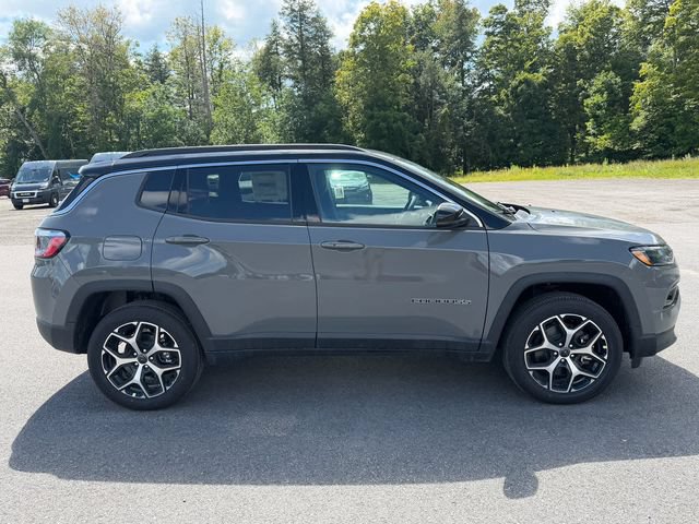 New 2026 Jeep Compass Limited AWD/4WD image 6