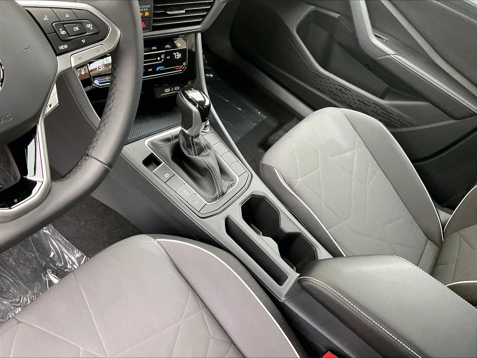 New 2026 Volkswagen Jetta Sport FWD image 7