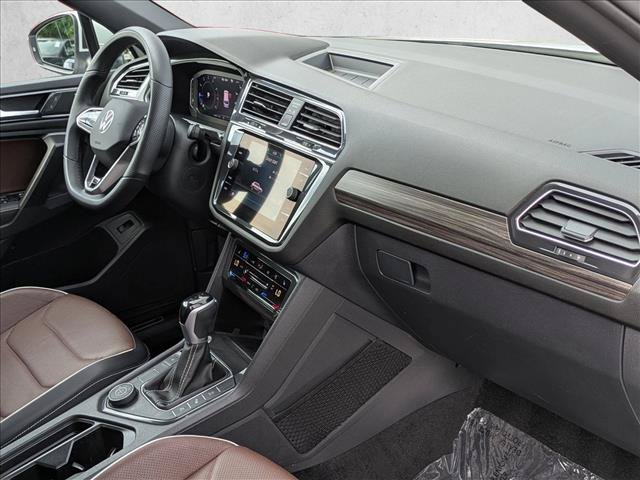 Used 2024 Volkswagen Tiguan SEL R-Line AWD/4WD image 23