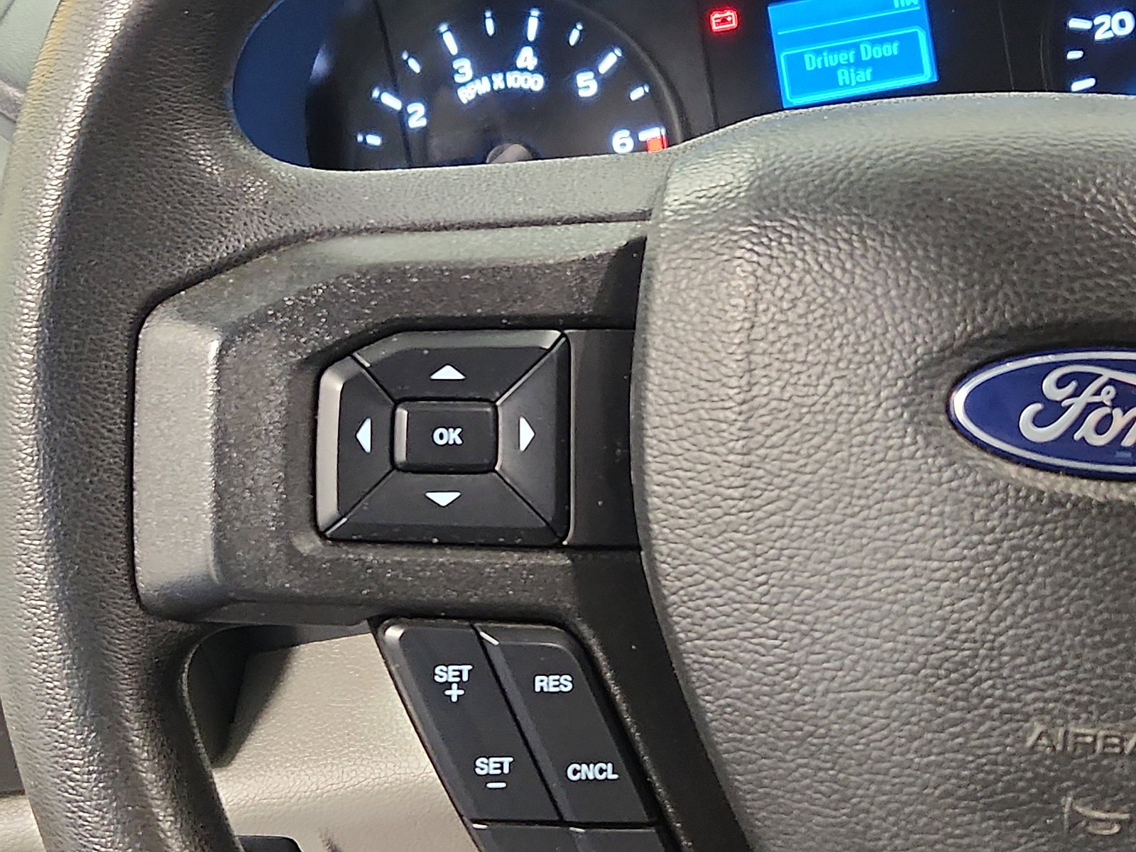 Used 2022 Ford F250 XL w/ STX Appearance Package image 15