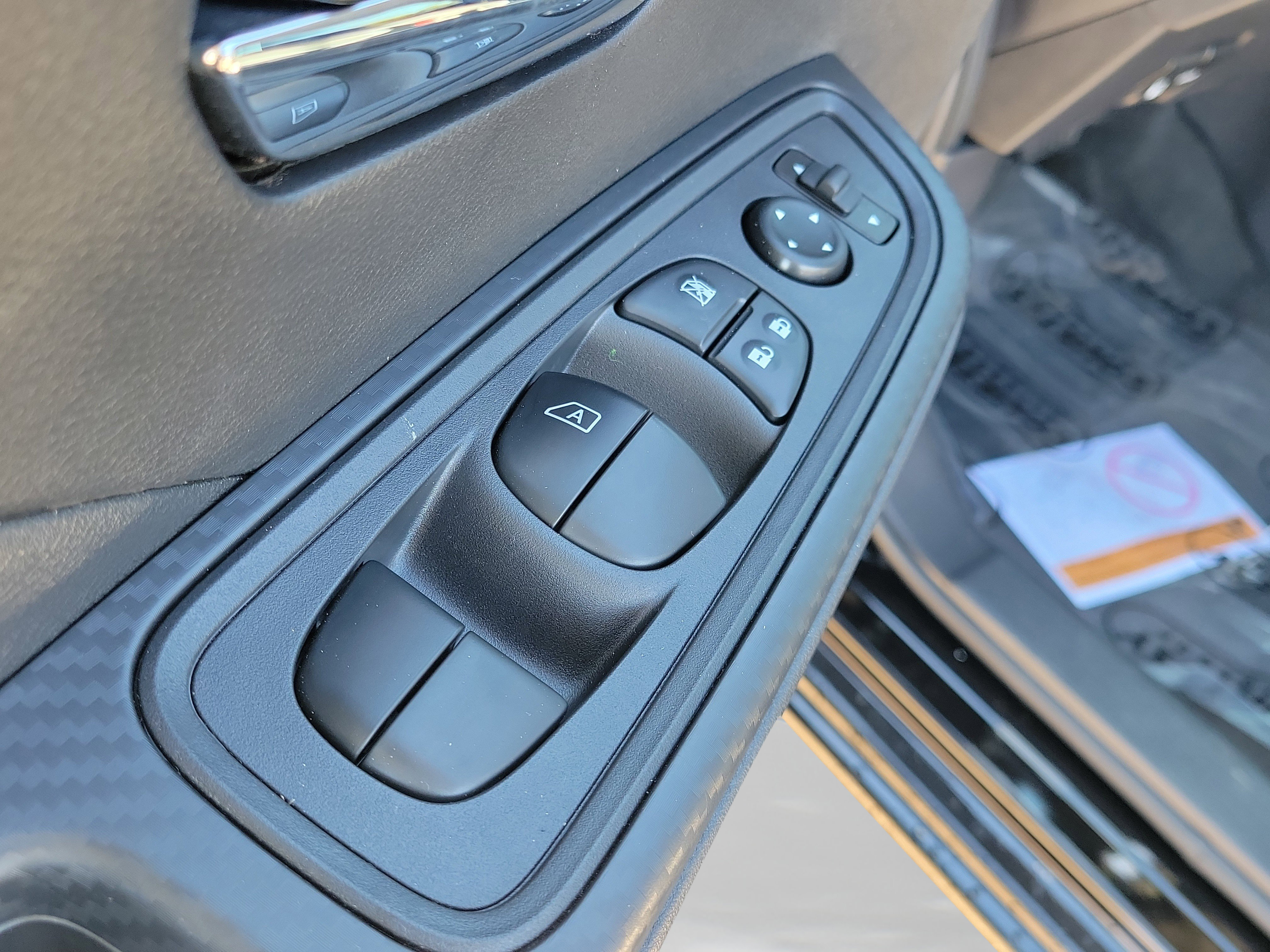 Certified 2025 Nissan Versa SV w/ Trunk Package FWD image 28