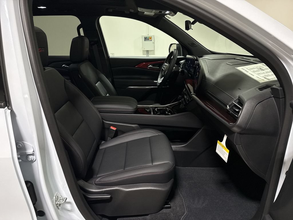 New 2026 Chevrolet Traverse Z71 w/ Enhanced Driving Package AWD/4WD image 23