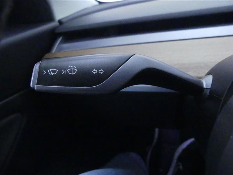 Used 2019 Tesla Model 3 Long Range image 17