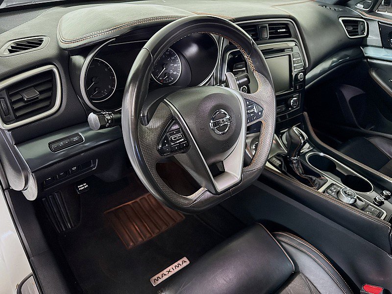 Used 2020 Nissan Maxima SR w/ Sport Mat Group image 9