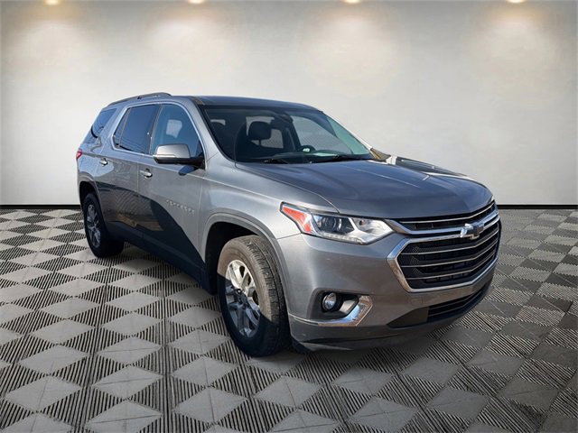 Used 2020 Chevrolet Traverse LT image 3