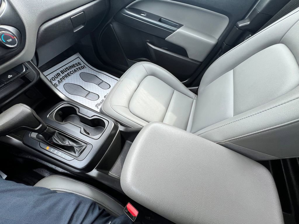Used 2020 Chevrolet Colorado W/T RWD image 23