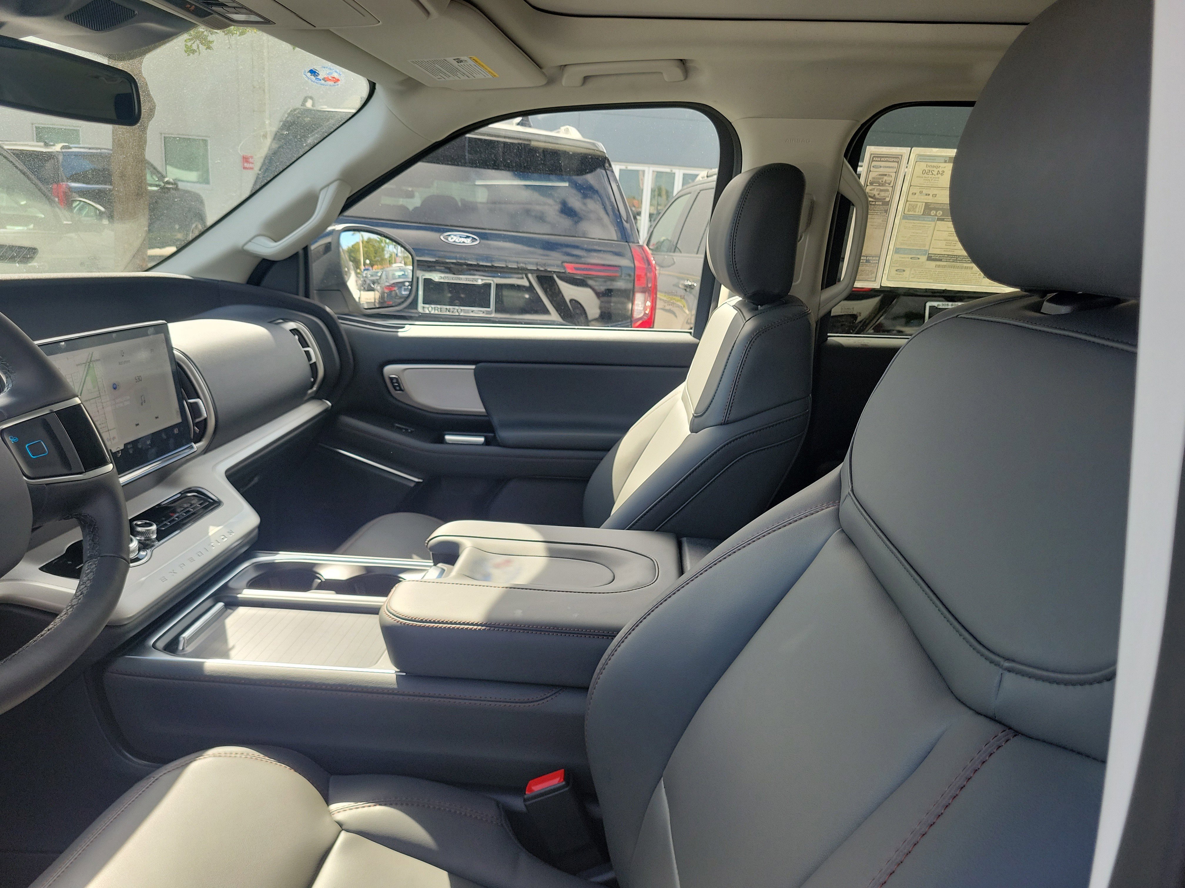 New 2025 Ford Expedition Max Active image 10