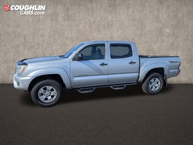 Used 2013 Toyota Tacoma PreRunner w/ TRD Off-Road Pkg image 4